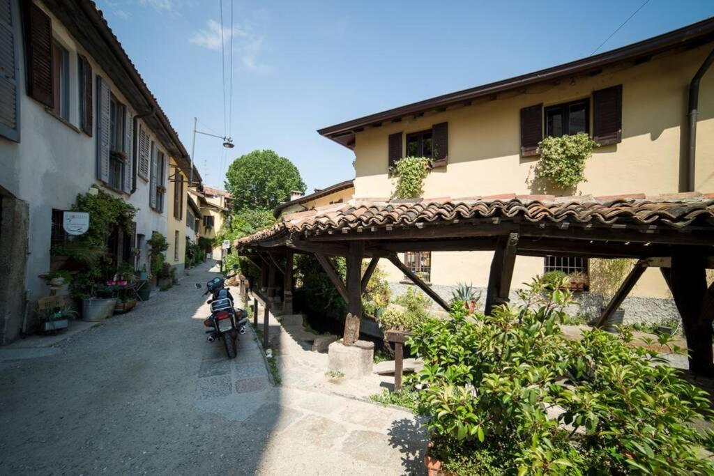 Hbhall Navigli 2 Apartment Milan Bagian luar foto
