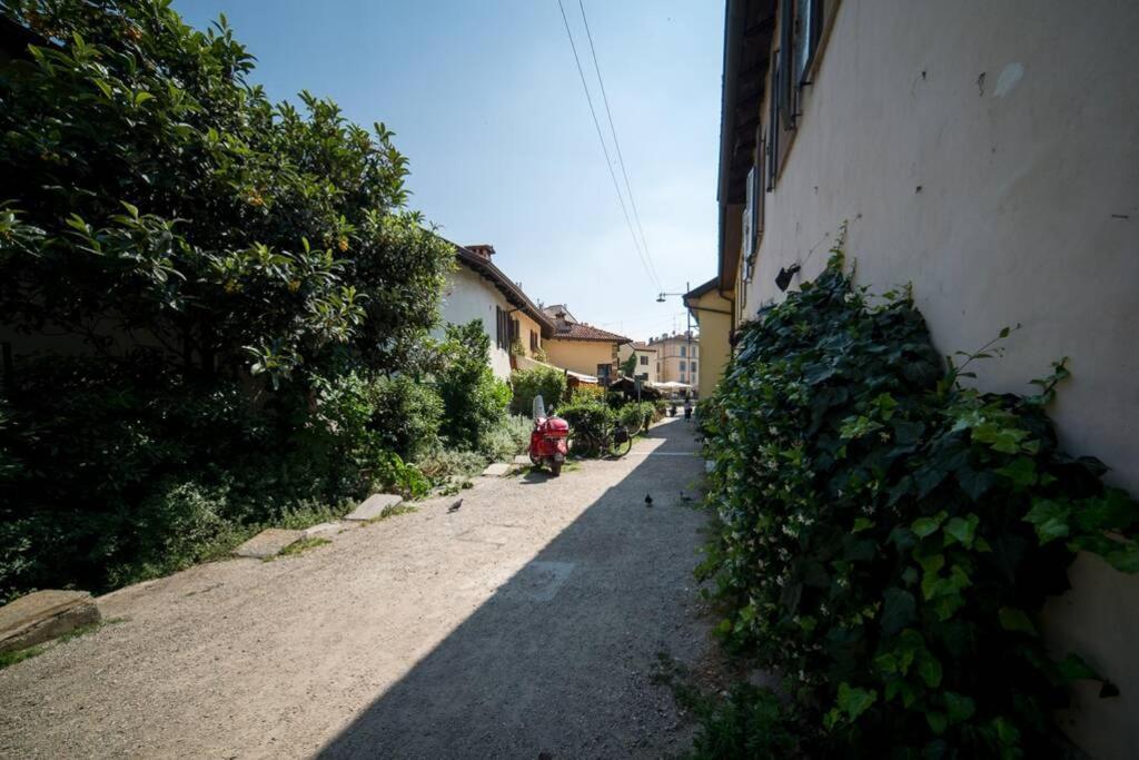 Hbhall Navigli 2 Apartment Milan Bagian luar foto
