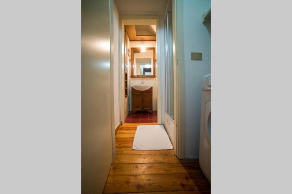 Hbhall Navigli 2 Apartment Milan Bagian luar foto